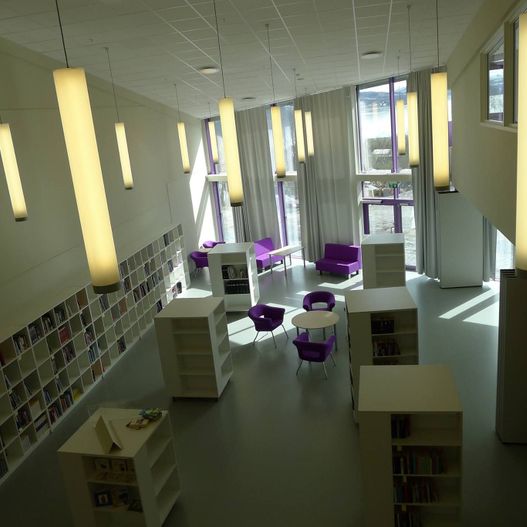 Skolebibliotek på Finsnes skole